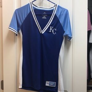 Woman’s Kansas City Royals medium shirt. Worn once